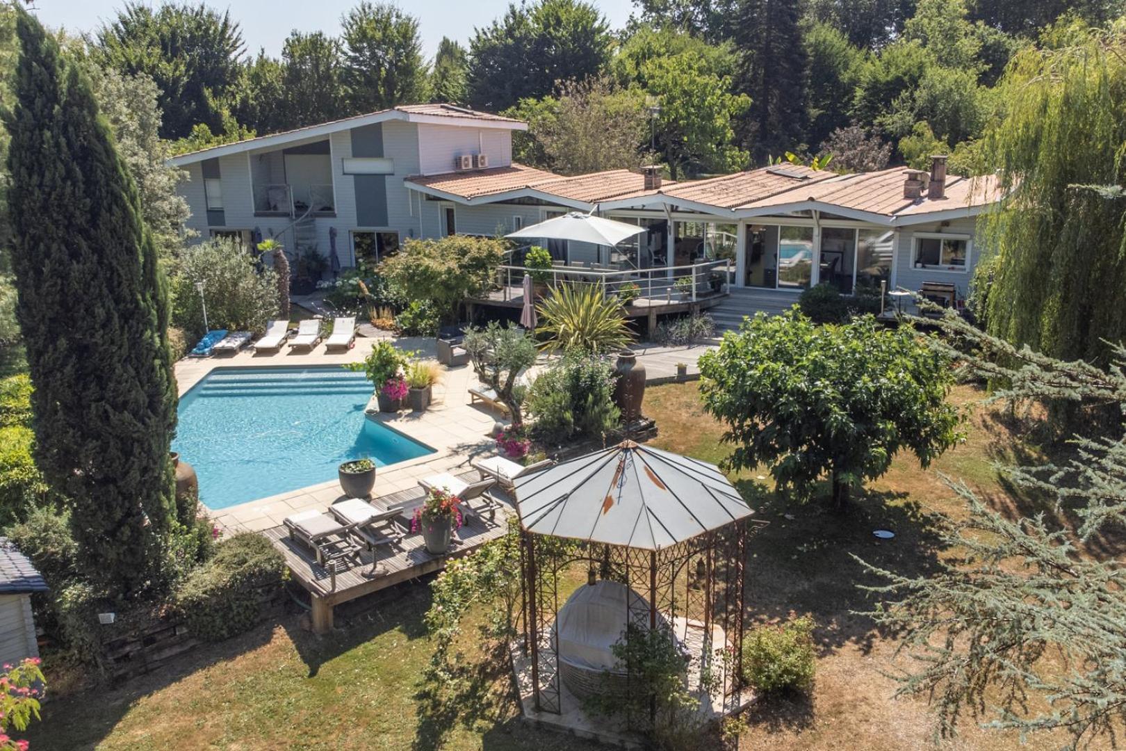 B&B La Closerie 33 Sadirac Exteriér fotografie